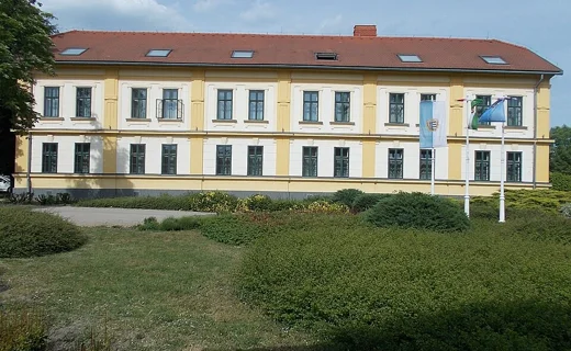 Elizabeth Hotel, Gyula, fotografie din 2022